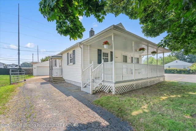 315 Hungerford St, Lansing, MI 48917 - photo 3