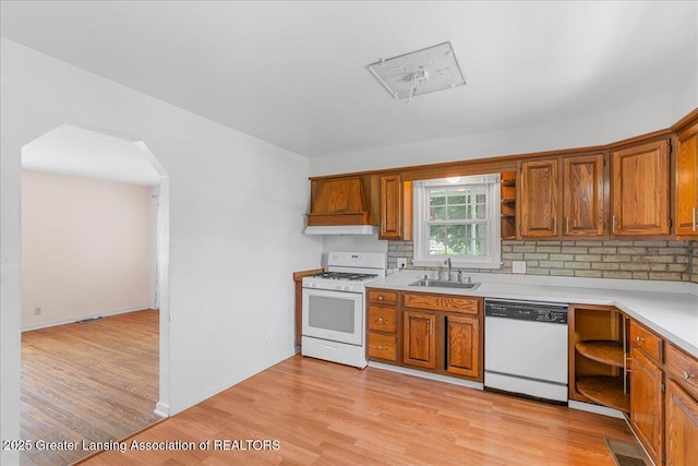 315 Hungerford St, Lansing, MI 48917 - photo 12