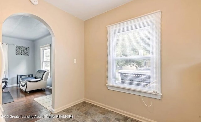 614 Woodbury Ave, Lansing, MI 48906 - photo 10