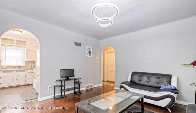 614 Woodbury Ave, Lansing, MI 48906 - photo 5