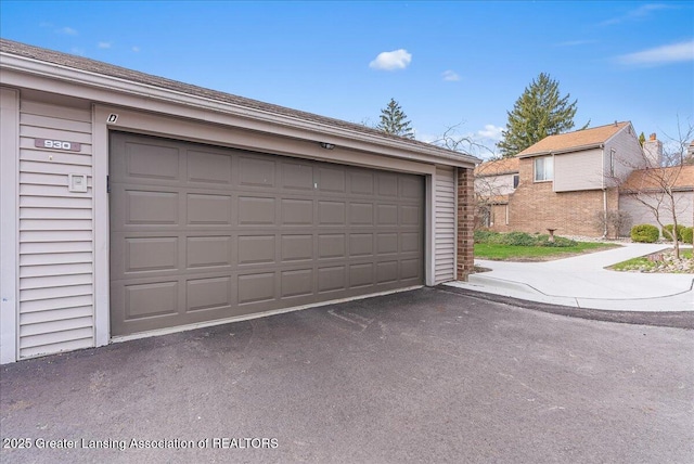 930 Montevideo Dr Unit D, Lansing, MI 48917 - photo 28