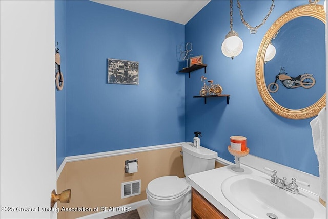 930 Montevideo Dr Unit D, Lansing, MI 48917 - photo 4
