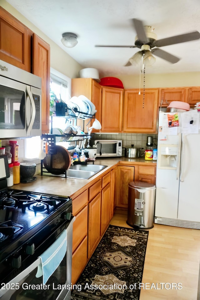 1007 Pennway Dr, Lansing, MI 48910 - photo 4