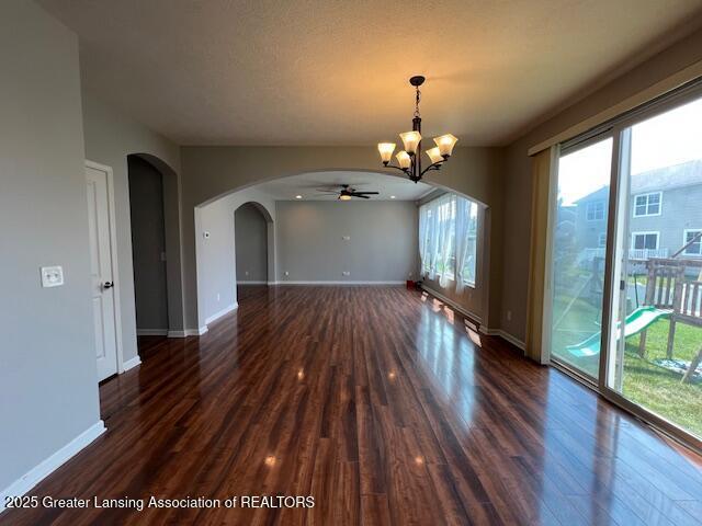 639 Willet Way E, Lansing, MI 48823 - photo 12
