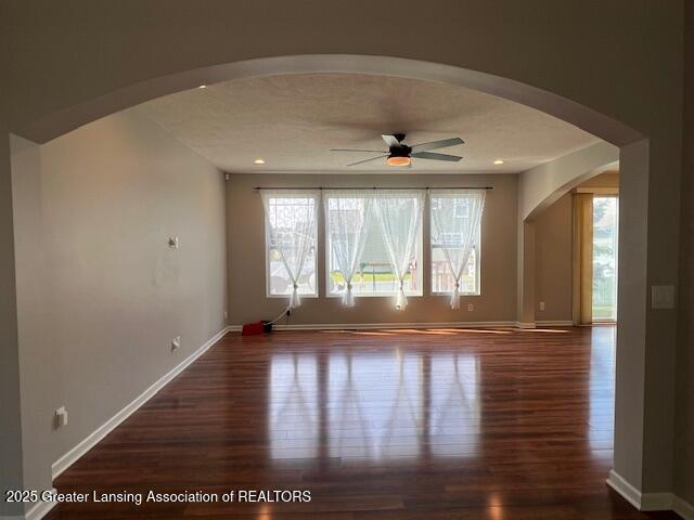 639 Willet Way E, Lansing, MI 48823 - photo 15