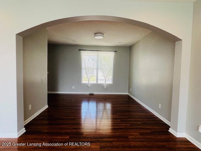 639 Willet Way E, Lansing, MI 48823 - photo 16