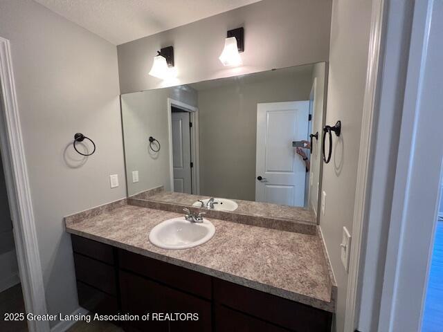 639 Willet Way E, Lansing, MI 48823 - photo 27