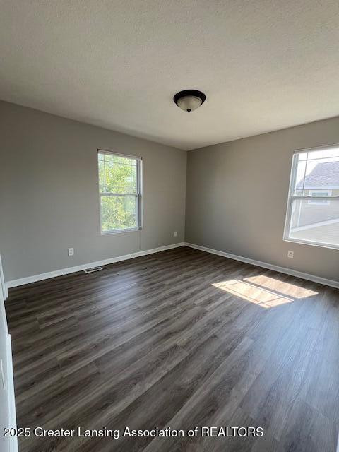 639 Willet Way E, Lansing, MI 48823 - photo 23