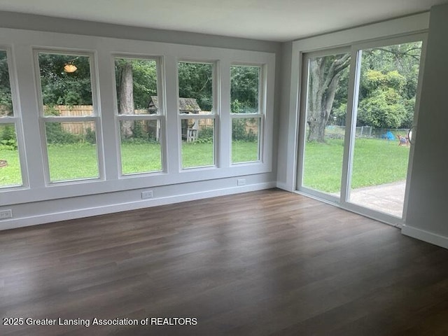 2520 Dorvin Dr, Jackson, MI 49201 - photo 12