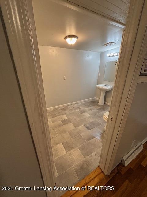 2805 Lafayette Ave, Lansing, MI 48906 - photo 13