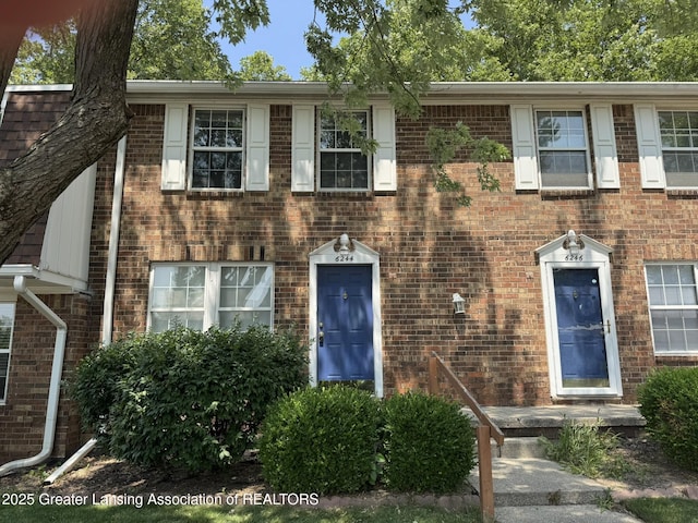 6244 Beechfield Dr, Lansing, MI 48911 - photo 1