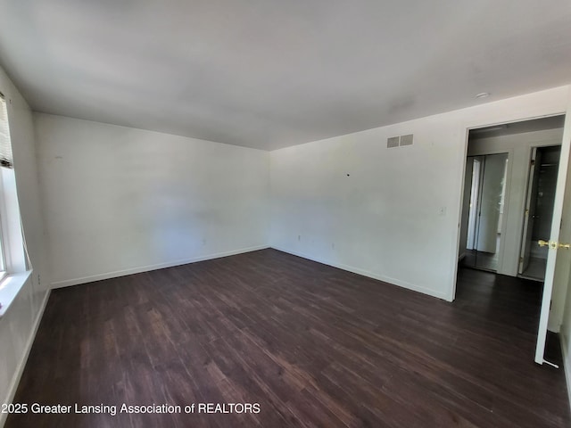 6244 Beechfield Dr, Lansing, MI 48911 - photo 13