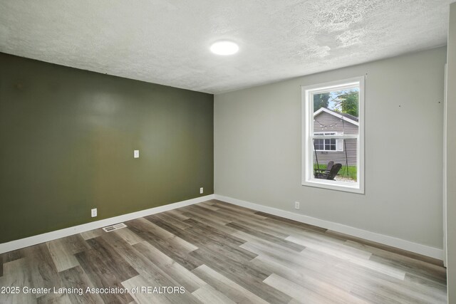 3003 Timber Dr, Lansing, MI 48917 - photo 12