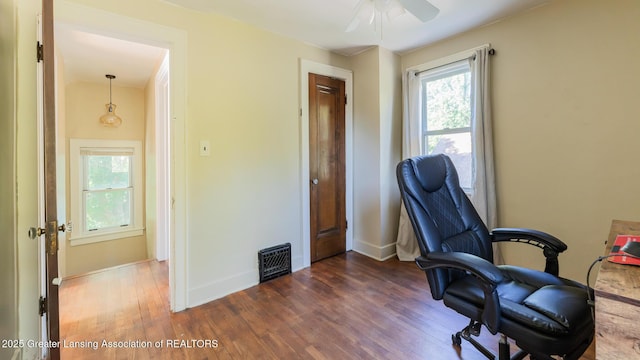 1510 E Oakland Ave, Lansing, MI 48906 - photo 20