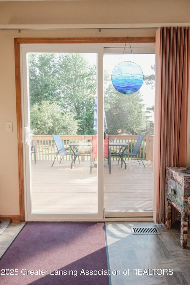916 Westover Cir, Lansing, MI 48917 - photo 20