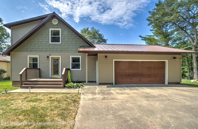 5235 King Henry Cir, Gladwin, MI 48624 - photo 1