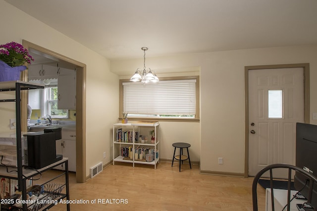 846 Morris Ave, Lansing, MI 48917 - photo 6