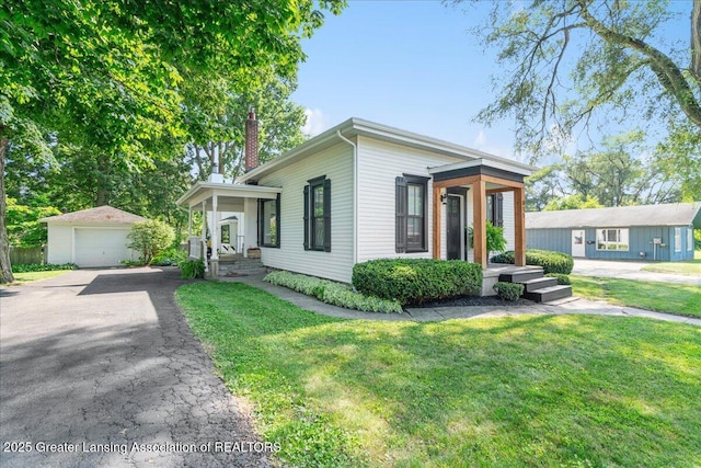 815 W Jefferson St, Grand Ledge, MI 48837 - photo 1