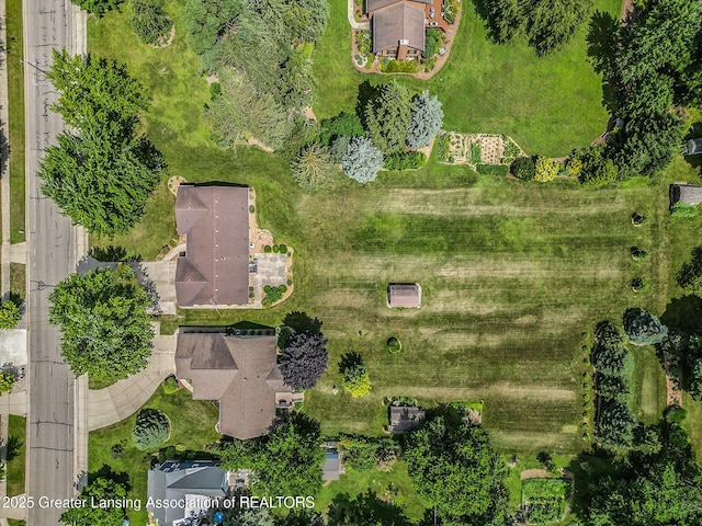 1305 S Oakland St, Saint Johns, MI 48879 - photo 26
