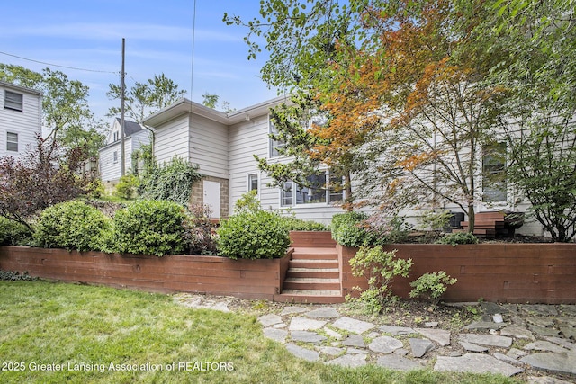 300 Chesterfield Pkwy, East Lansing, MI 48823 - photo 32