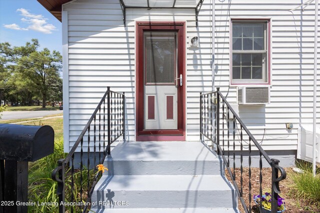 310 S Bower St, Greenville, MI 48838 - photo 6