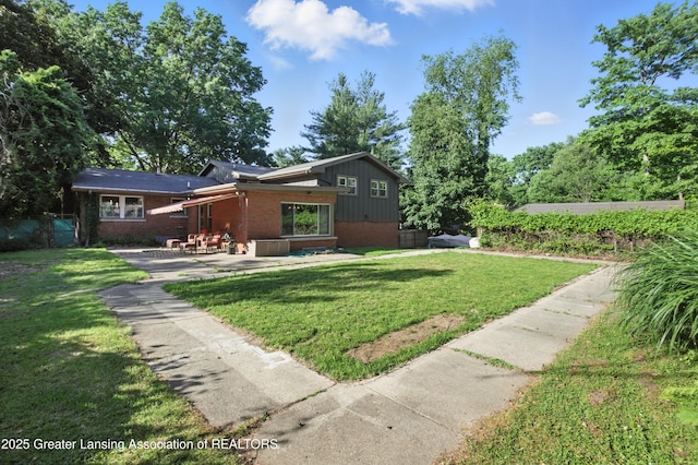 2329 Cumberland Rd, Lansing, MI 48906 - photo 29