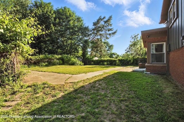 2329 Cumberland Rd, Lansing, MI 48906 - photo 33