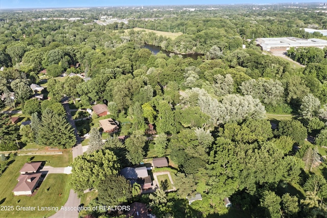 2329 Cumberland Rd, Lansing, MI 48906 - photo 39