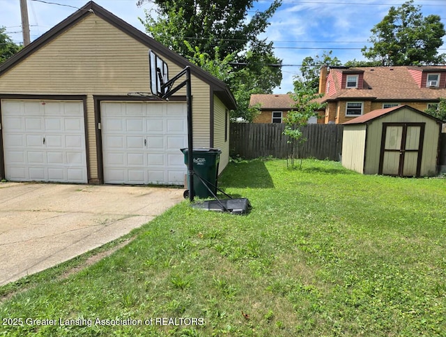 524 Everett Dr, Lansing, MI 48915 - photo 7