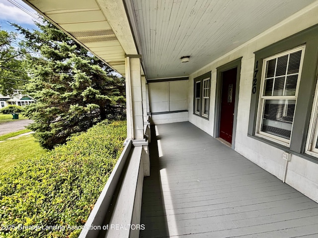 1720 Comfort St, Lansing, MI 48915 - photo 4