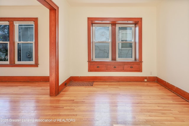 606 Shepard St, Lansing, MI 48912 - photo 5