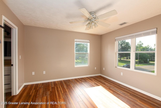 318 E Walnut St, Potterville, MI 48876 - photo 16