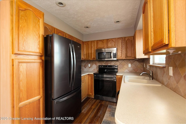 318 E Walnut St, Potterville, MI 48876 - photo 12