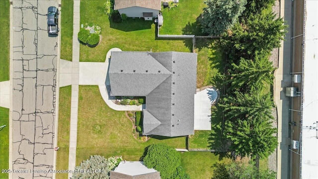 1018 Candela Ln, Grand Ledge, MI 48837 - photo 25