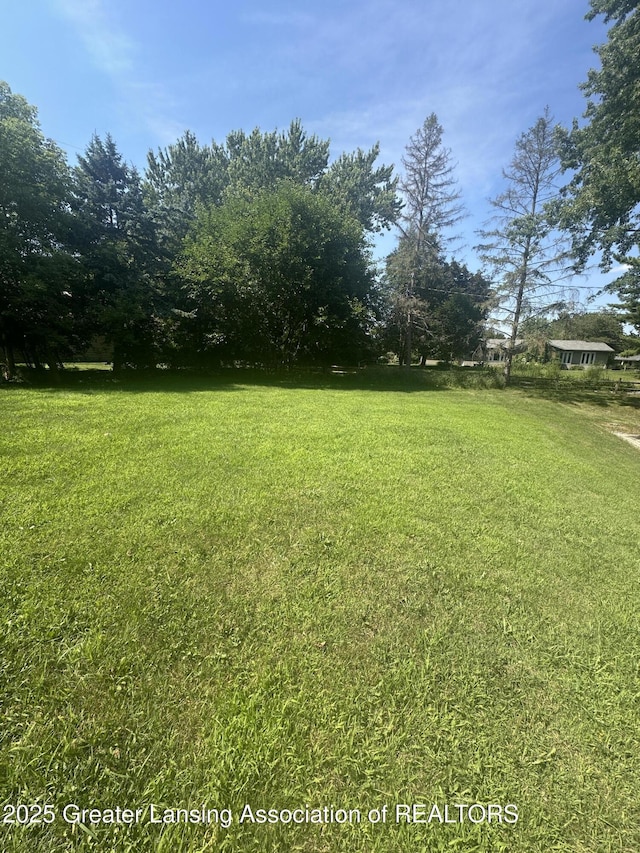 2186 Tamarack Dr, Okemos, MI 48864 - photo 28