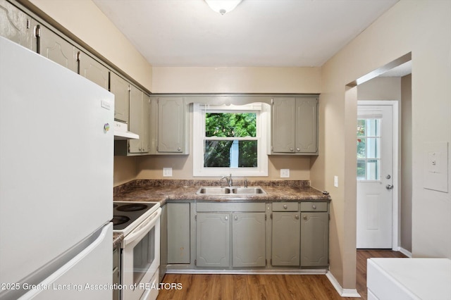 3600-3602 Malibu Dr, Lansing, MI 48911 - photo 8