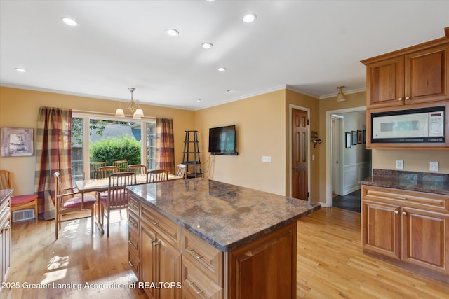 1014 Southlawn Ave, East Lansing, MI 48823 - photo 17
