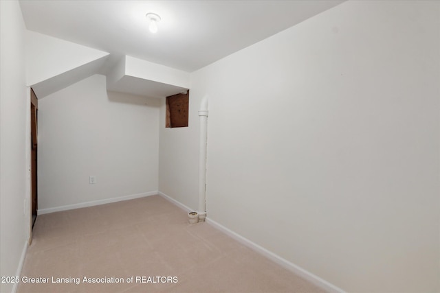 1014 Southlawn Ave, East Lansing, MI 48823 - photo 34