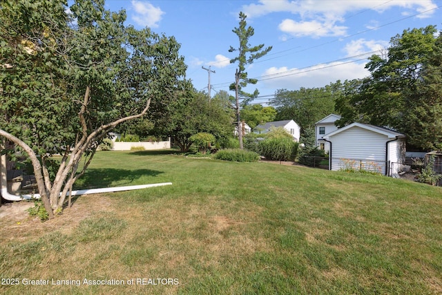 1014 Southlawn Ave, East Lansing, MI 48823 - photo 45