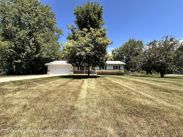 6640 Halloway Ln, Lansing, MI 48917 - photo 2