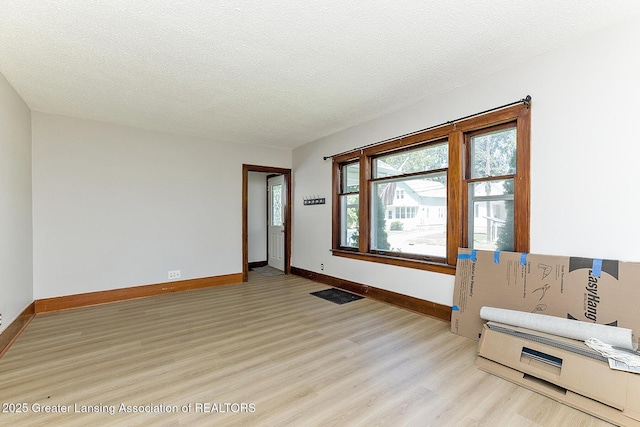 1836 S Rundle Ave, Lansing, MI 48910 - photo 3