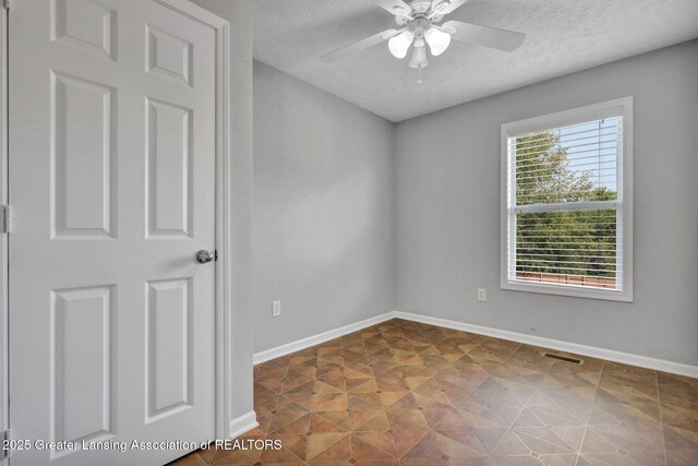 5636 Marylouise St, Lansing, MI 48917 - photo 23