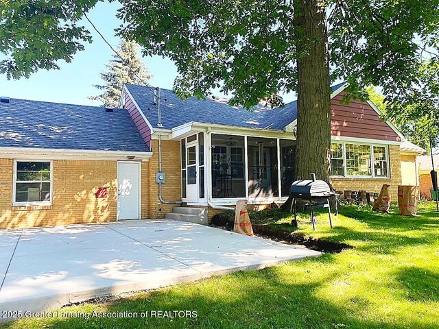 2031 Cumberland Rd, Lansing, MI 48906 - photo 11