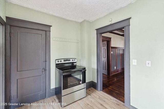 1809 Maplewood Ave, Lansing, MI 48910 - photo 15