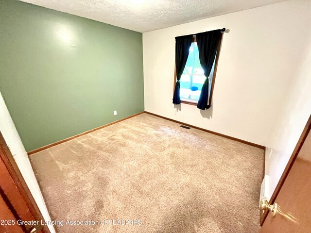 220 N Chester Rd, Charlotte, MI 48813 - photo 23