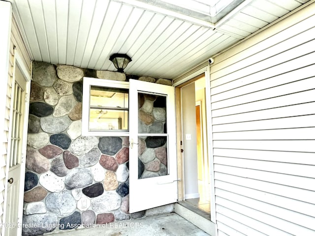 220 N Chester Rd, Charlotte, MI 48813 - photo 6