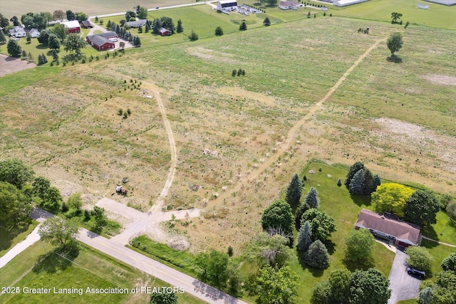 318 Ives Rd, Mason, MI 48854 - photo 4