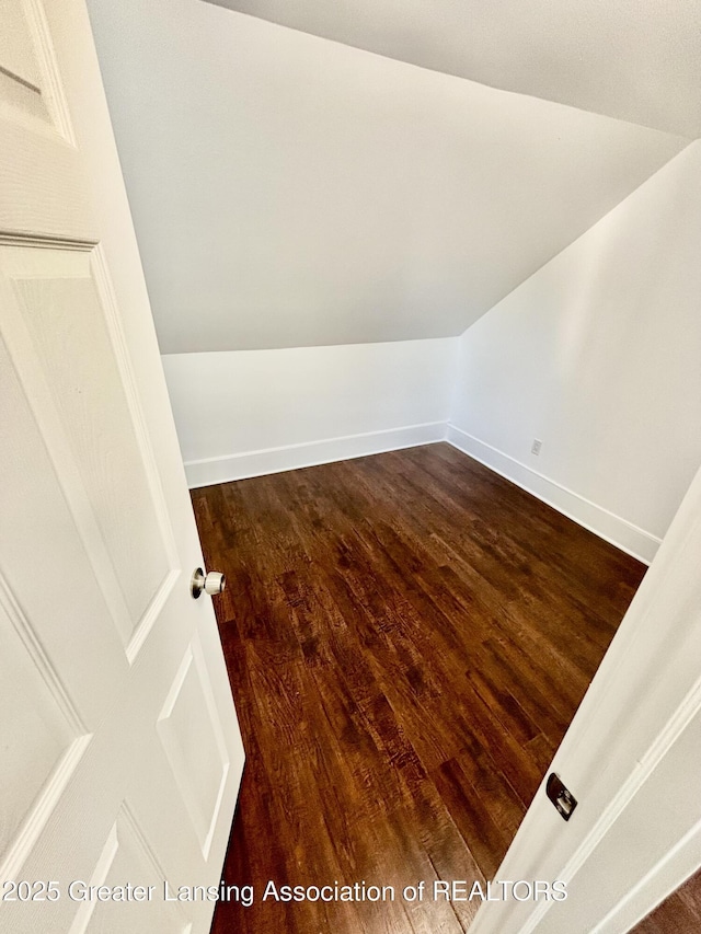 1620 Linval St, Lansing, MI 48910 - photo 22