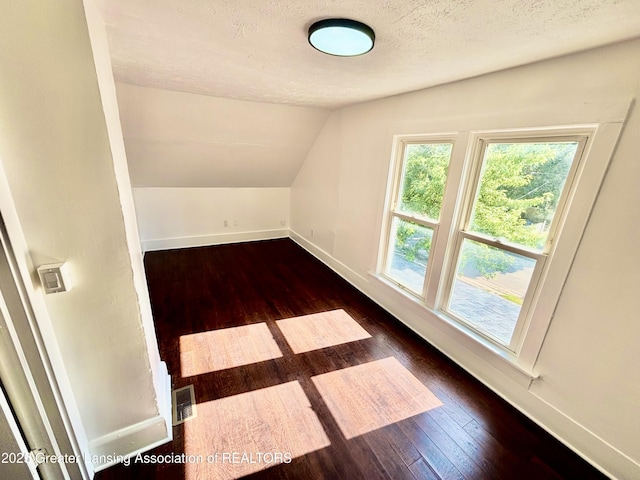 1620 Linval St, Lansing, MI 48910 - photo 29