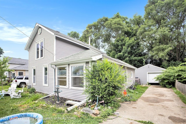 228 W Pearl St, Ovid, MI 48866 - photo 2